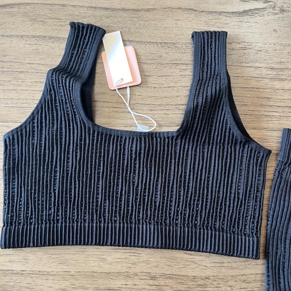 Ribbed Biker Short Set - Picture 4 of 5